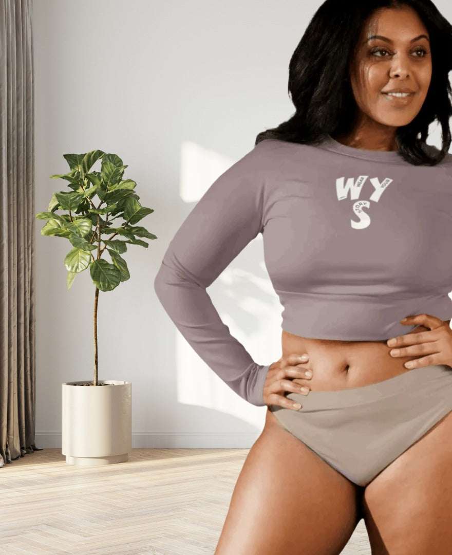 Women's Wear Your Story long-sleeve crop top (Careys Pink)