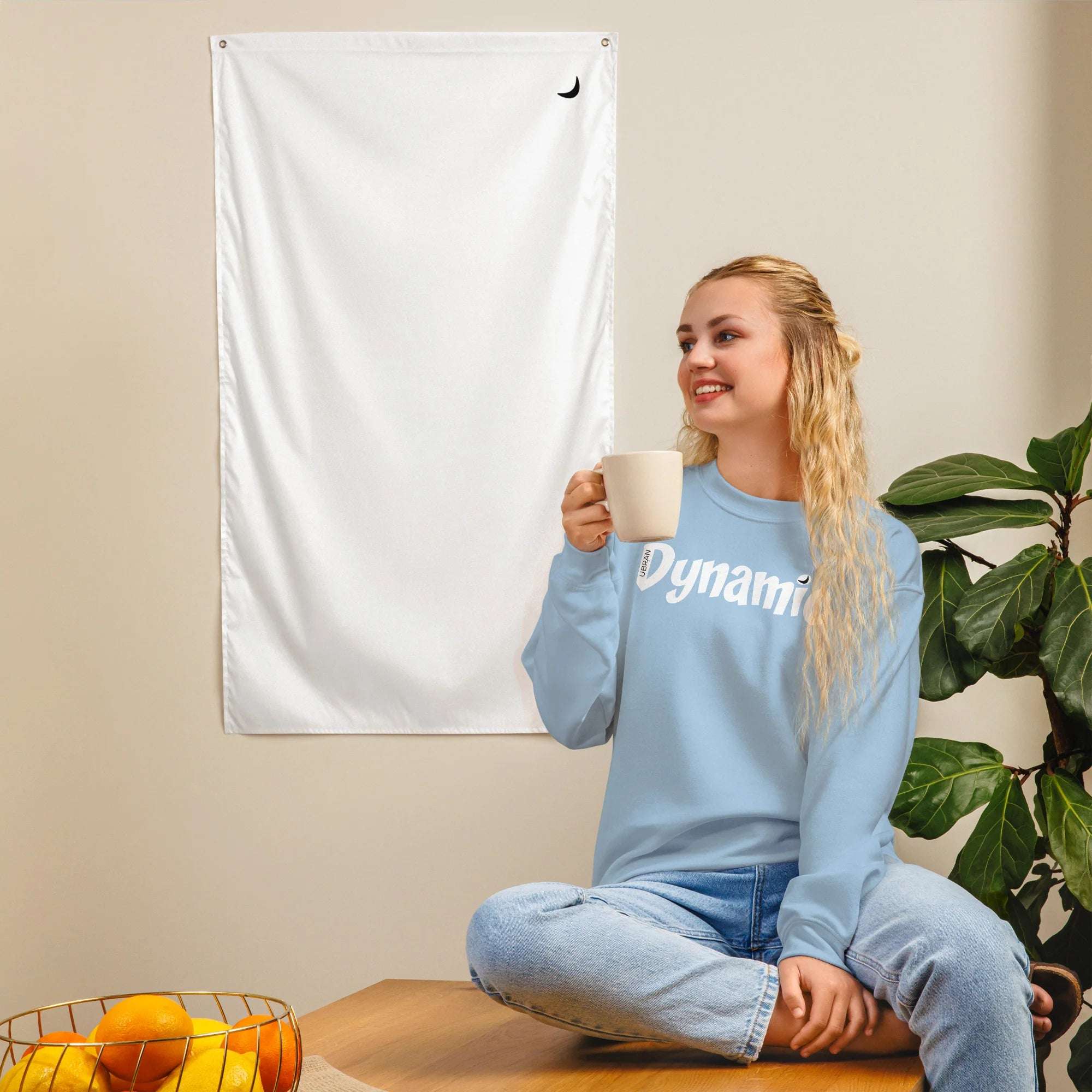 Dynamic Moon Warm Sweatshirt (Light Blue)